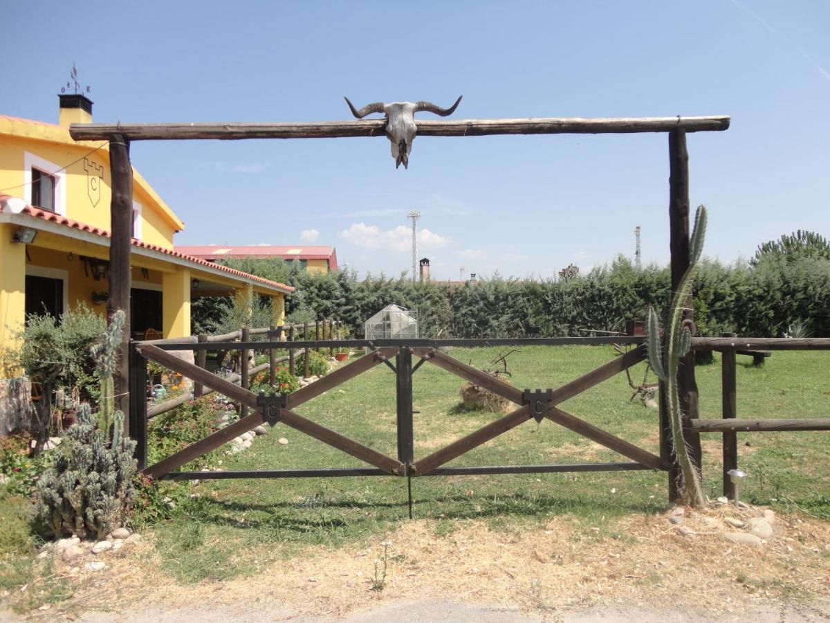 La Posada Hipica Rosalejo  Εξωτερικό φωτογραφία